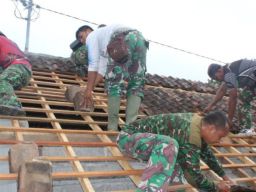 Haru dan Bahagia Keluarga Pak Cakra: Rumah Reyot Disulap Jadi Hunian Layak Berkat TMMD 125 Kodim 1616/Gianyar
