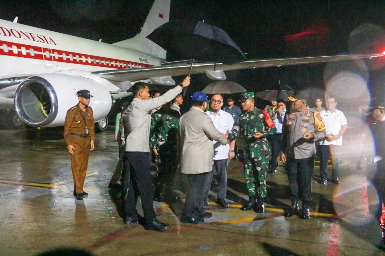 Yakinkan Keamanan, Pangdam Zamroni Sambut Kedatangan Presiden RI di NTT