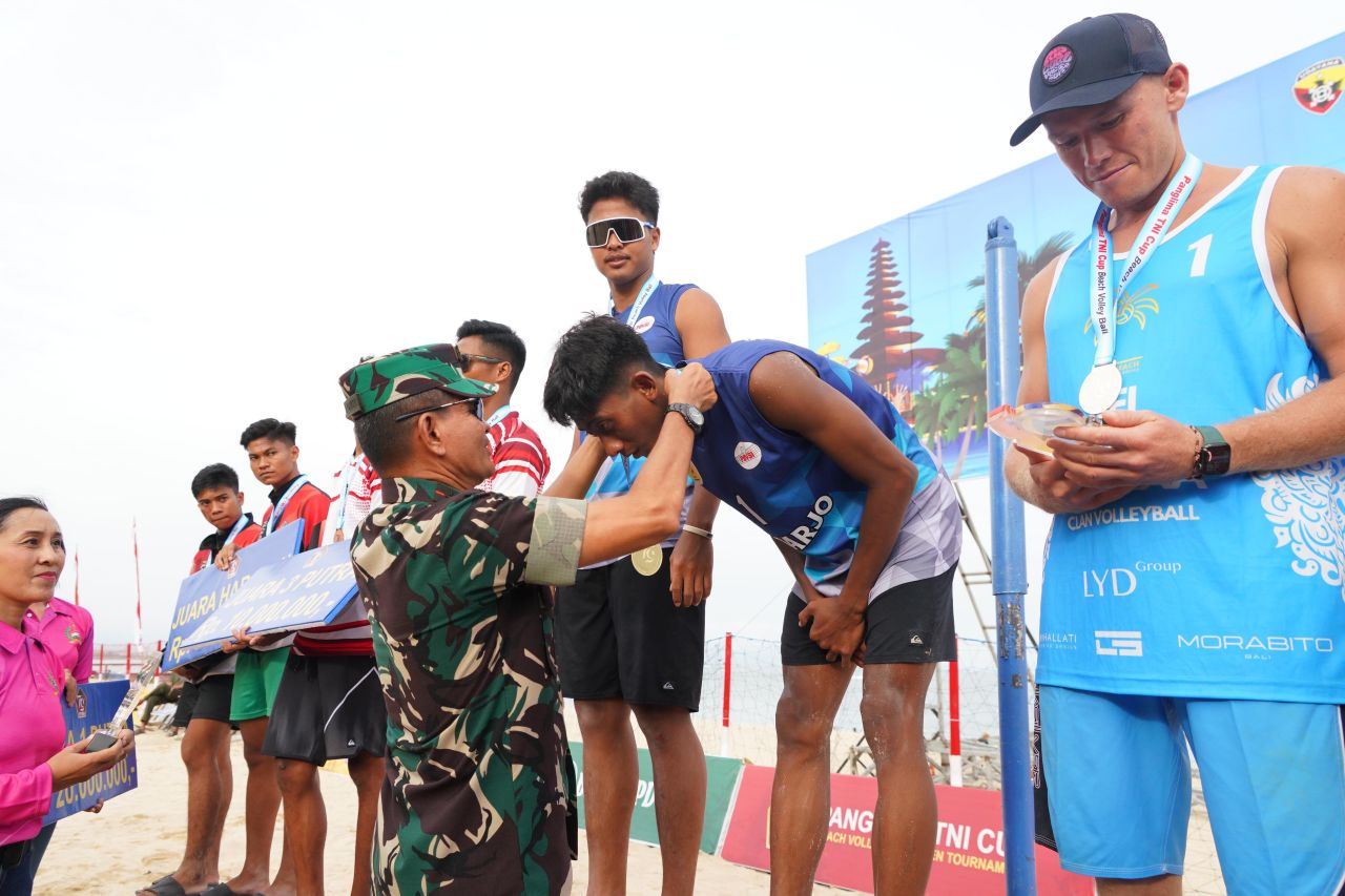 Panglima TNI Apresiasi Turnamen Voli Pantai di Kodam Udayana