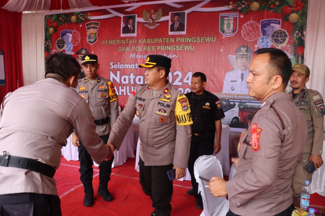 Wakapolres Pringsewu Cek Posam Dan Posyan, Pastikan Kesiapan Pengamanan Natal dan Tahun Baru 2025