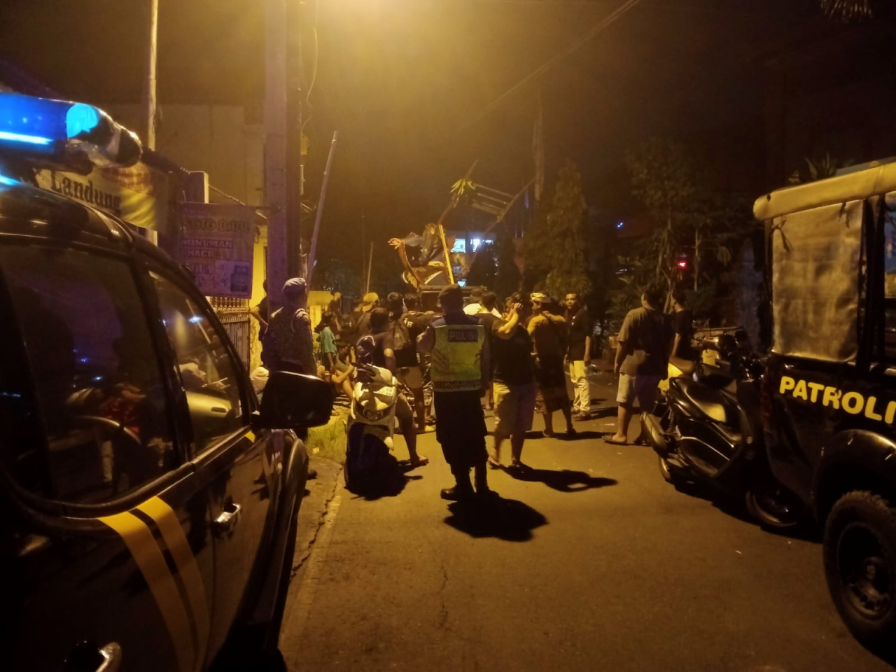 Patroli Subuh Bluelight Patrol Polsek Denbar Jaga Harkamtibmas Sambut Nyepi Pasca Pemilu 2024